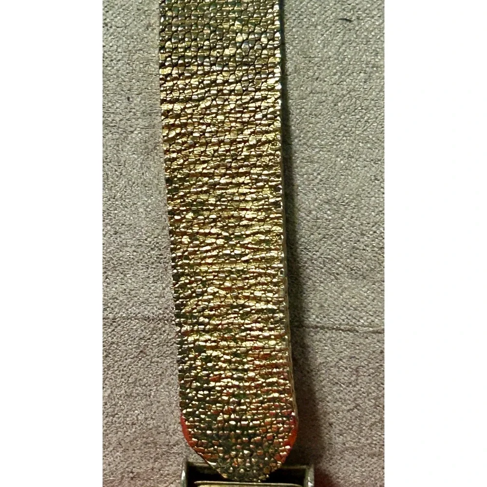 Vintage 1960 Lady Sheffield Women's Watch 17-Jewel Mechanical Hand Wind Gold Ton